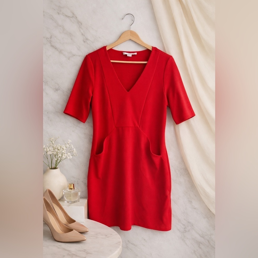 Red V-Neck Sheath Dress with Pockets | Short Sleeve | Work, Party, Cocktail